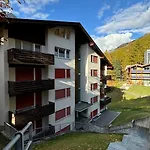 Haus Arola, Hirle * ツェルマット