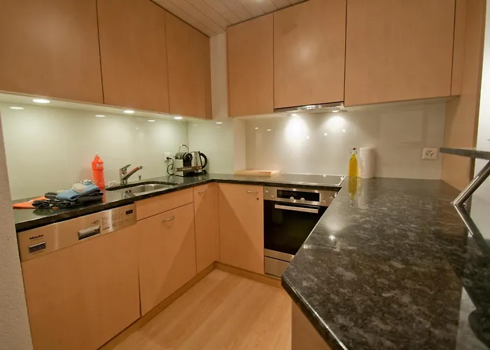 Haus Arola, Hirle Apartament *