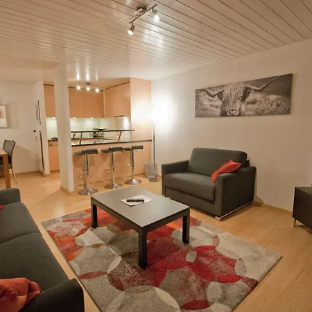 Haus Arola, Hirle * 采尔马特