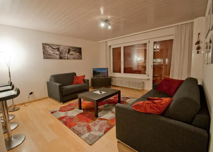 Haus Arola, Hirle 公寓 *